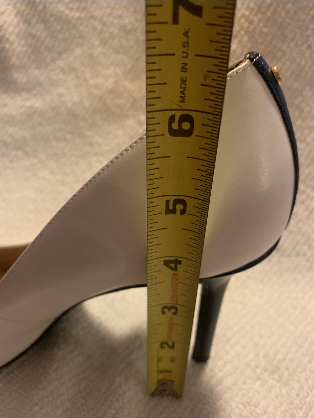 Ralph Lauren Black and White Pumps NEW Size 9.5 B - Picture 6 of 6